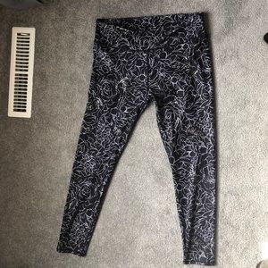 Fabletics Midrise Powerhold Leggings
